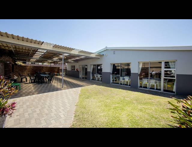 4 BEDROOM HOUSE FOR SALE IN QUEENSBERRY BAY